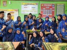HUT RI